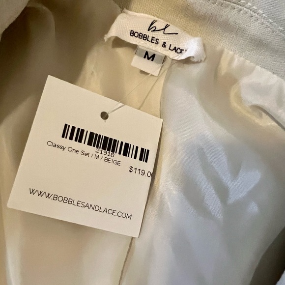 NWT Bobbles and Lace Jacket and Skort Set - Picture 3 of 6